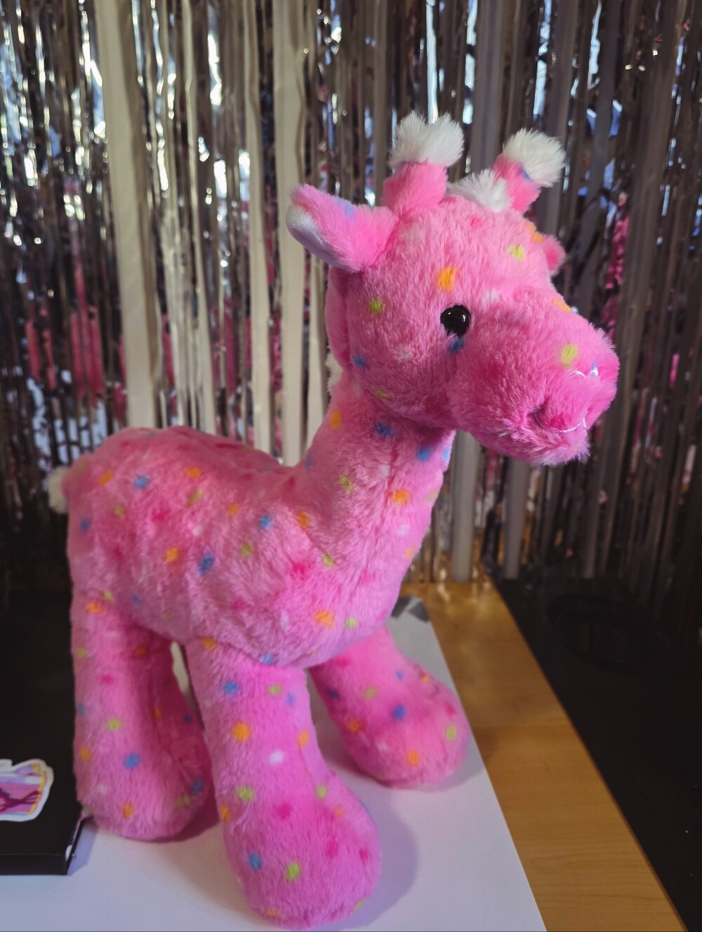 Build-A-Bear Frosted Cookie Giraffe - Picture 1 of 5